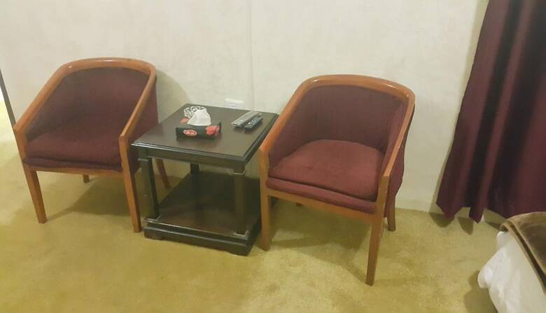 Al-houriat Hotel
