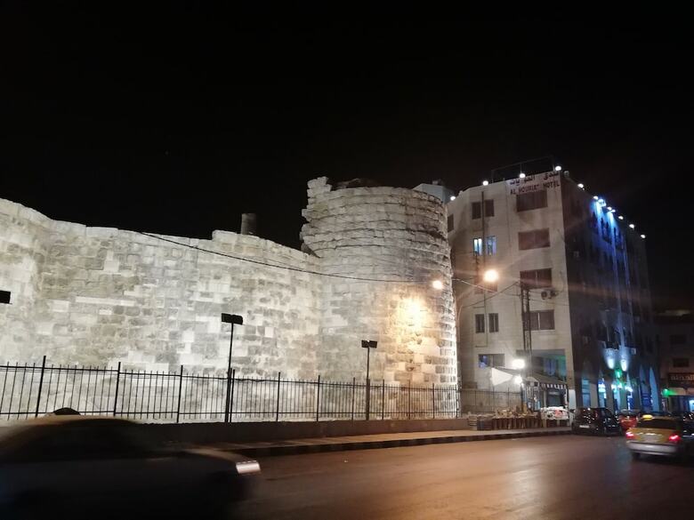 Al-houriat Hotel