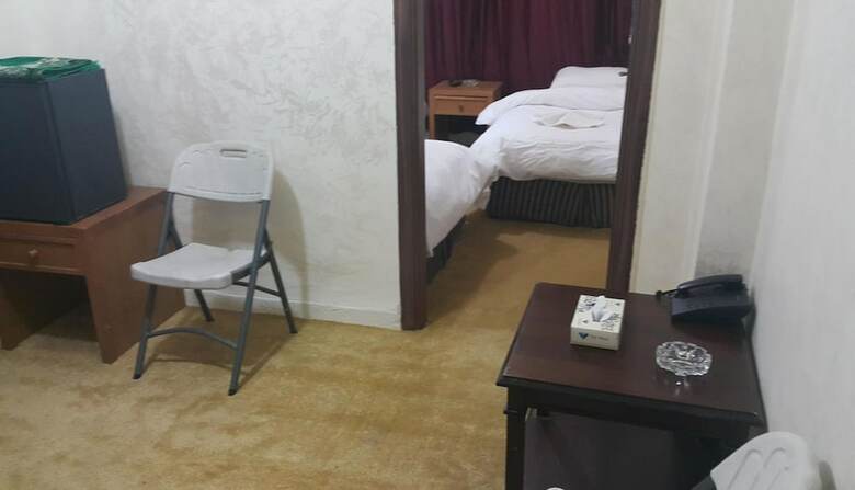 Al-houriat Hotel