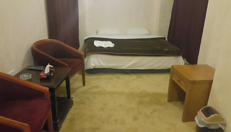 Al-houriat Hotel