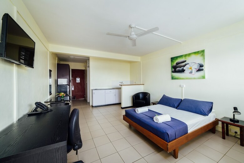 Kaiviti Motel