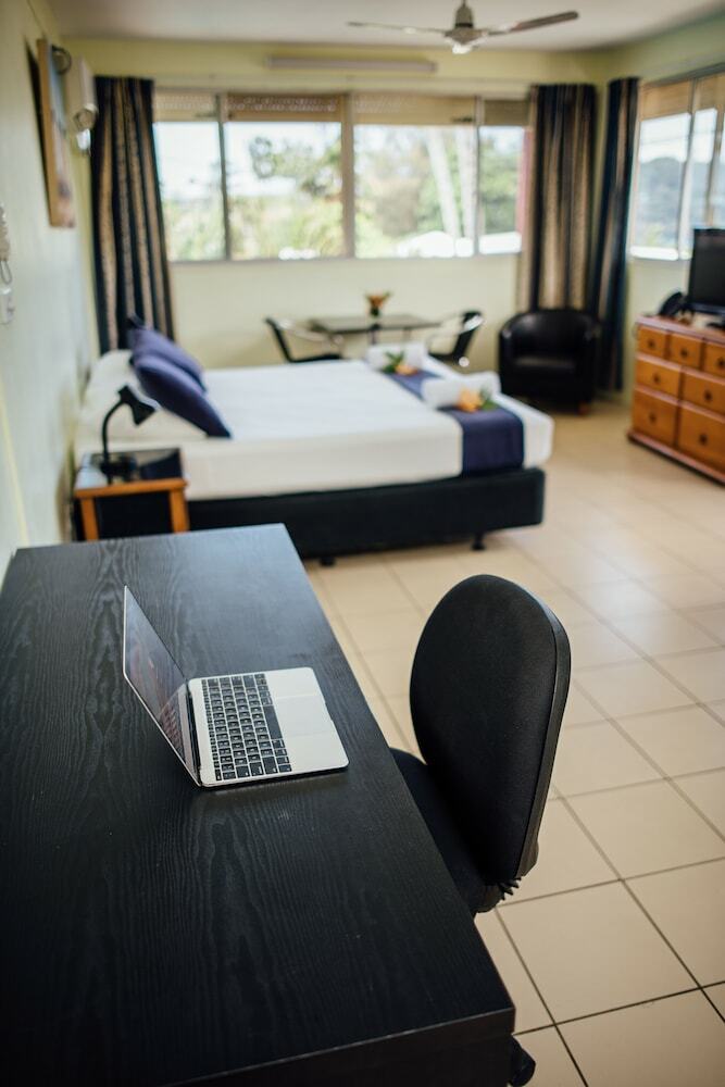 Kaiviti Motel