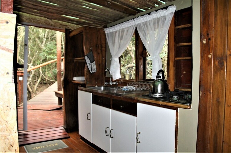 Cabana Teniqua Treetops