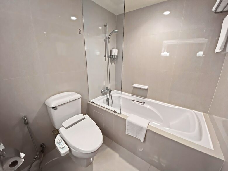 Silom Serene Hotel