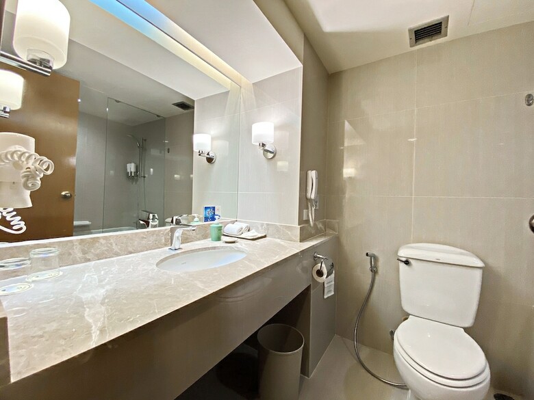 Silom Serene Hotel