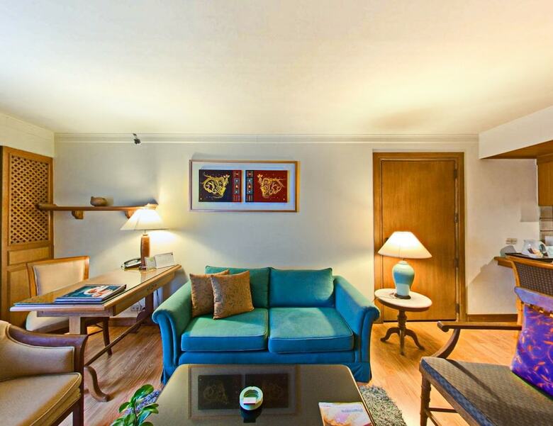 Silom Serene Hotel
