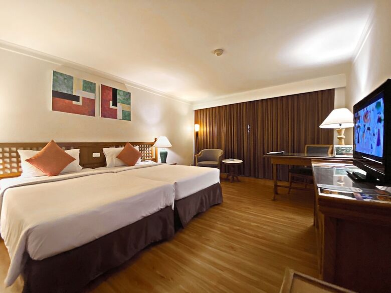Silom Serene Hotel