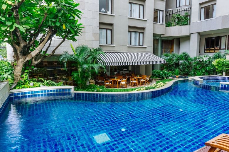 Silom Serene Hotel