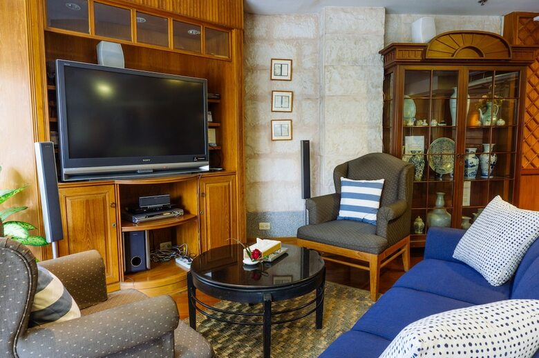 Silom Serene Hotel