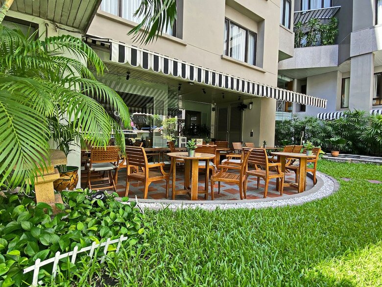 Silom Serene Hotel