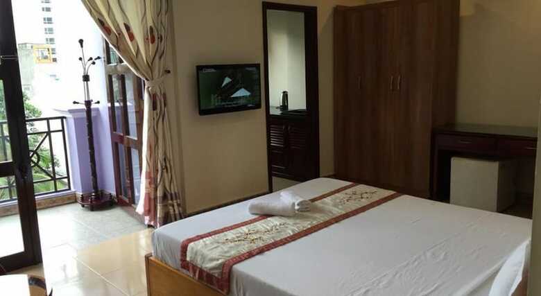 Sunny B Hotel