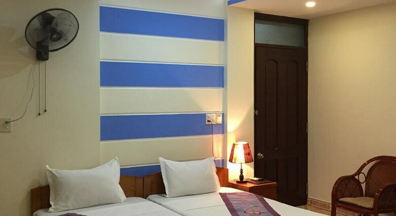 Sunny B Hotel