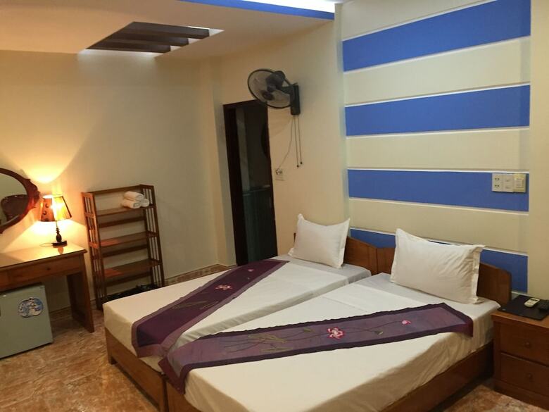 Sunny B Hotel
