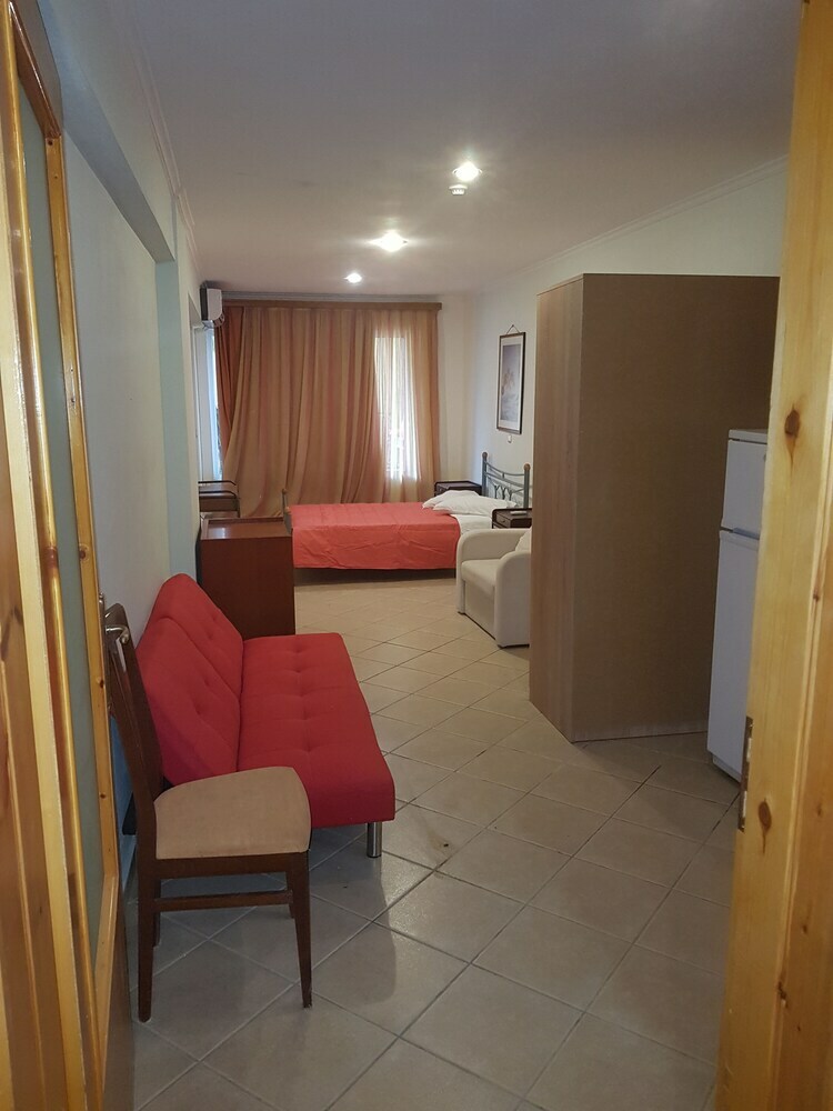 Hotel Grand Nefeli