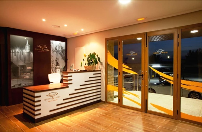 Hotel Y Apartamentos Quinto Cecilio