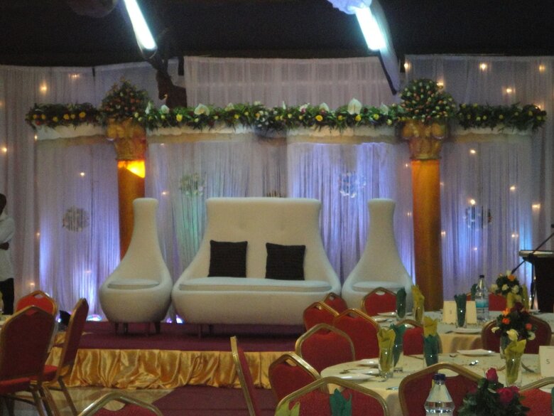 Urban Rose Hotel And Apartment