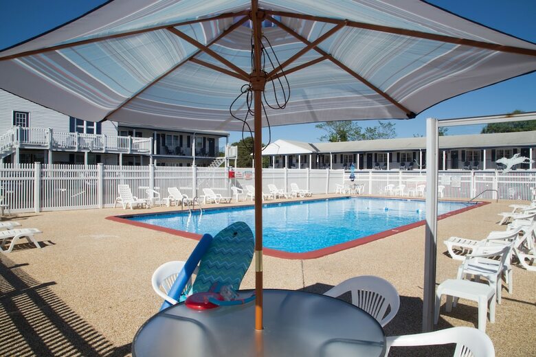 Hotel Tidewater Inn