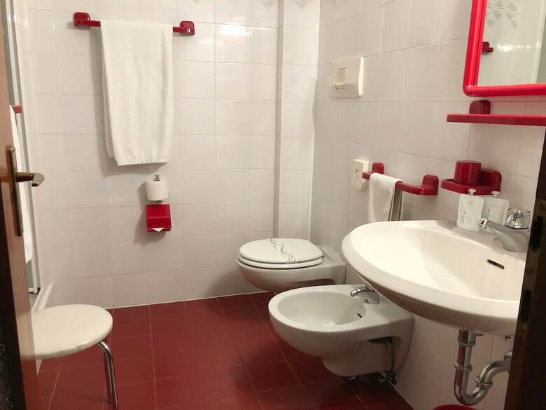 Hotel Comano Cattoni Holiday