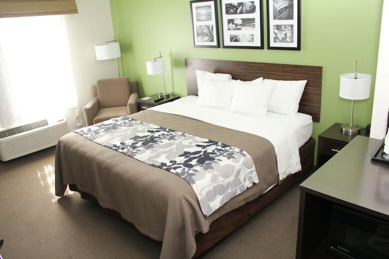 Hotel Sleep Inn And Suites Haysville