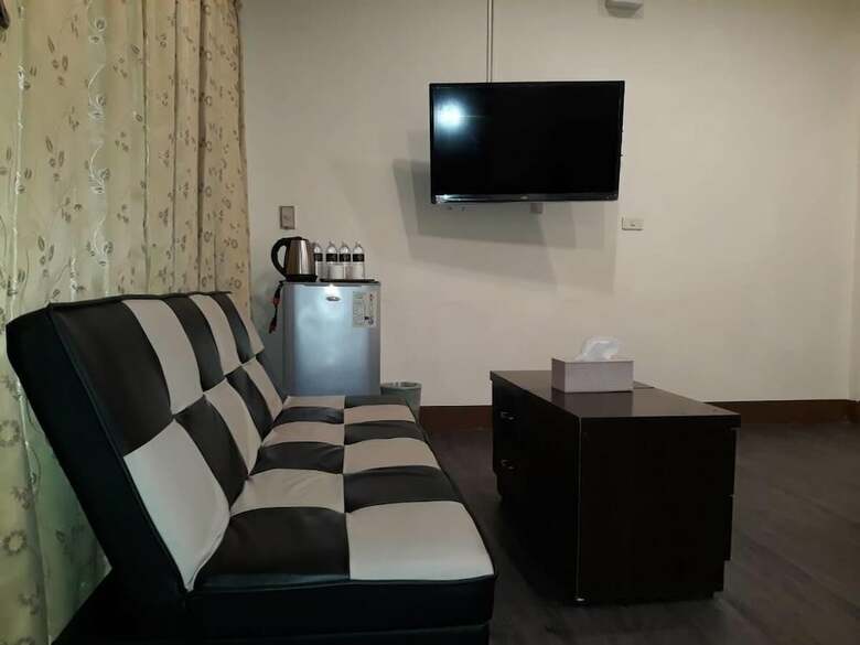 Hotel Malaya Guesthouse