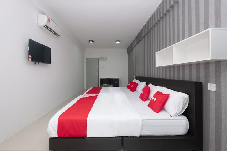 Hotel Oyo 90054 Summer Inn