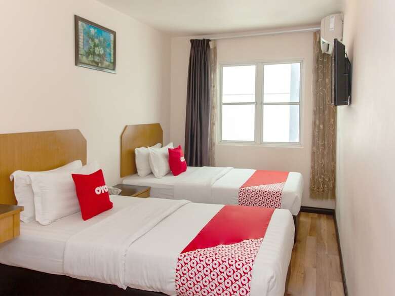 Oyo 89945 Marine Bay Hotel