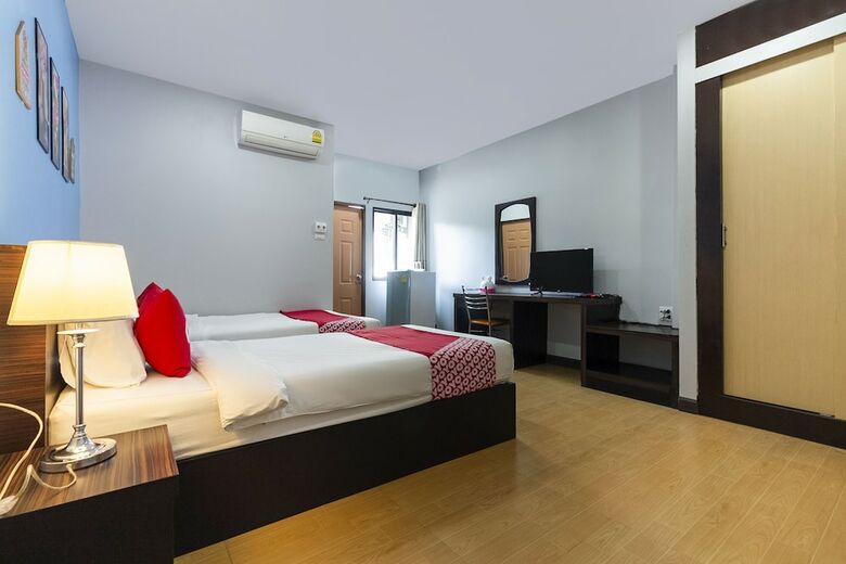 Hotel Oyo 802 Two Fo House