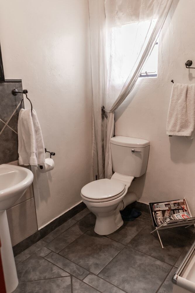 Bastille De Blignaut B&B