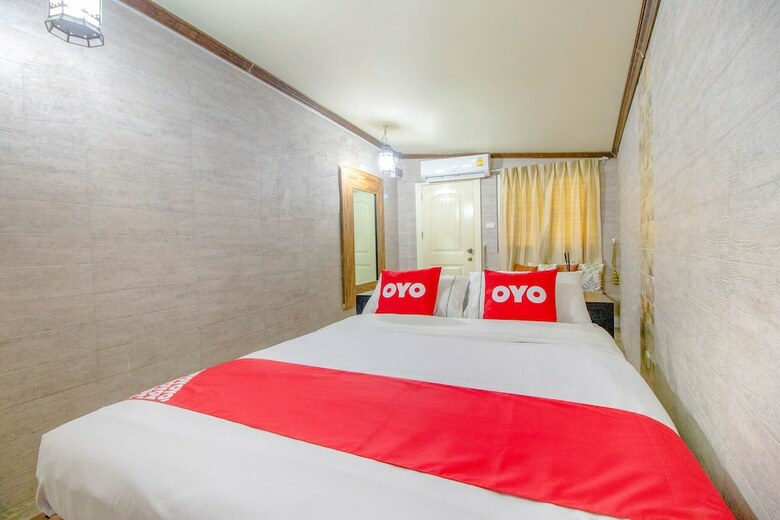 Hotel Oyo 750 Baan Suan Ampond
