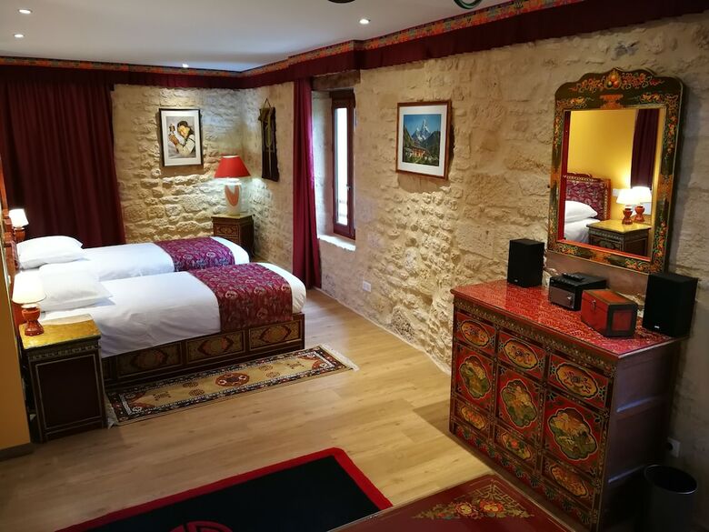 Bed & Breakfast Himalaya En P�rigord