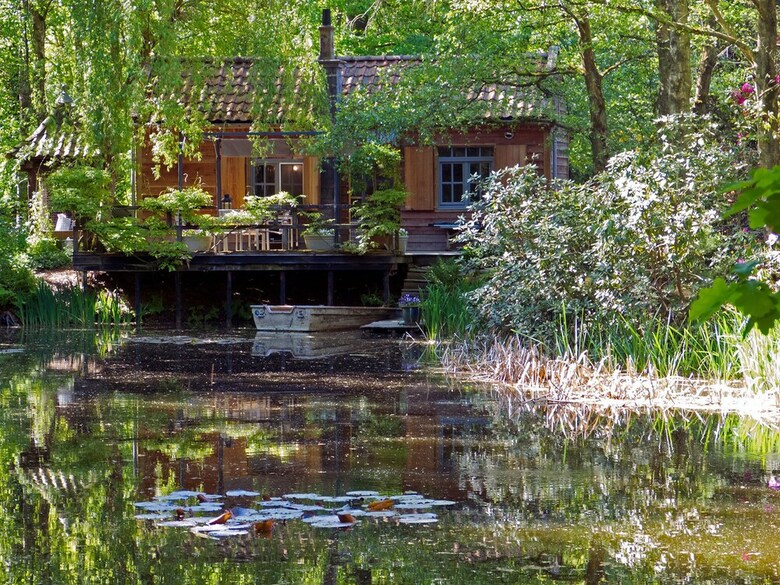 Delightful Chalet In Opglabbeek Near Lake