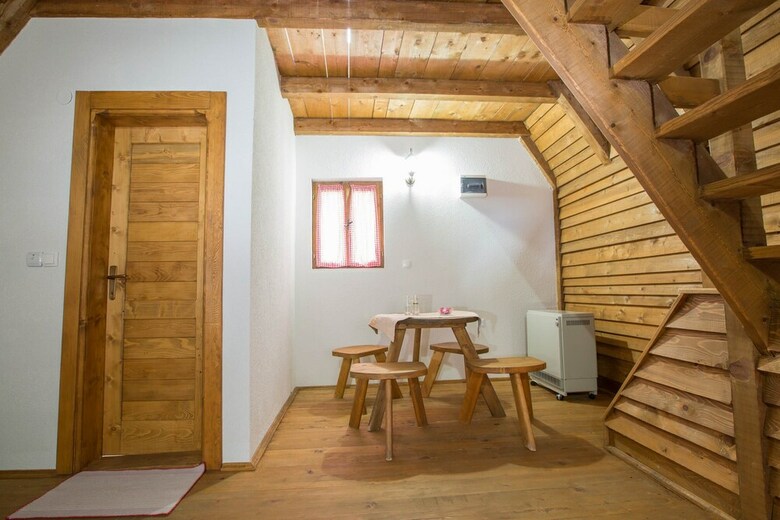 Hotel Etno Selo Vojnik