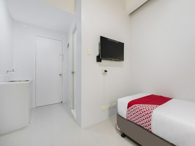 Oyo 515 Finnex Hotel