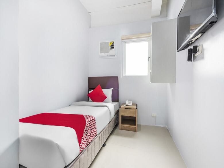 Oyo 515 Finnex Hotel