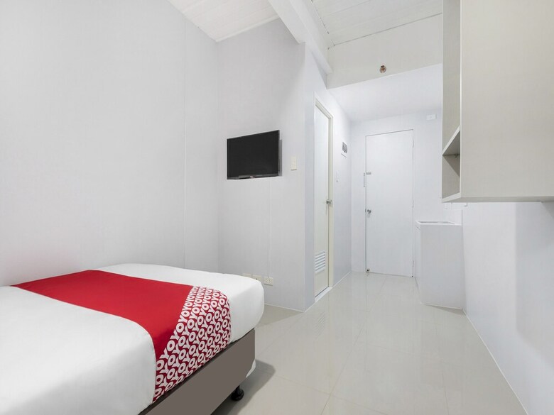 Oyo 515 Finnex Hotel