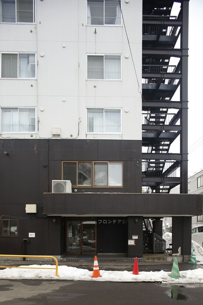 Apartamentos F24-premium Suite 602 1 Min Walk From Subway
