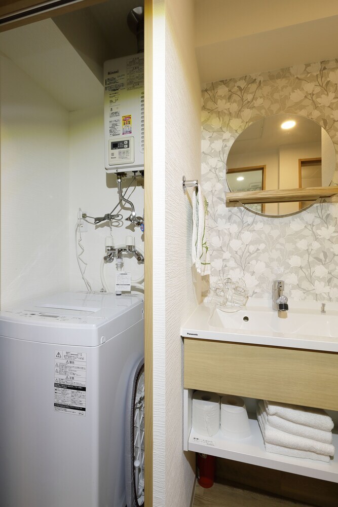 Apartamentos F24-premium Suite 602 1 Min Walk From Subway