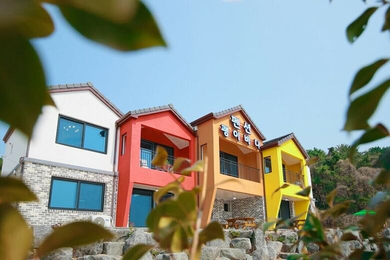 Masan Gwaengi Bada Pension