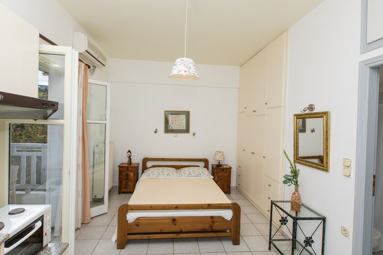 Artos Apartments