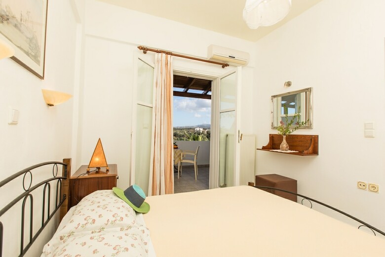 Artos Apartments