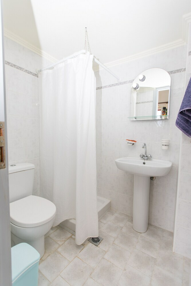 Artos Apartments