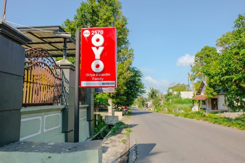 Hostal Griya Kinanthi Family