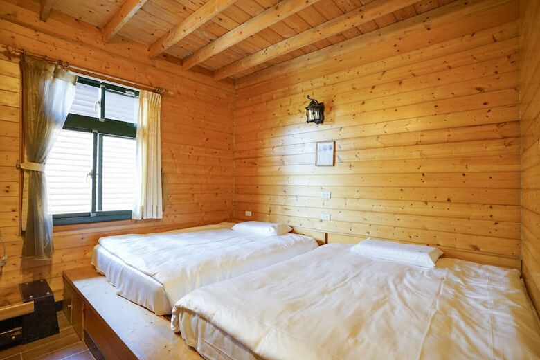 Hotel Cloud Falls Resort