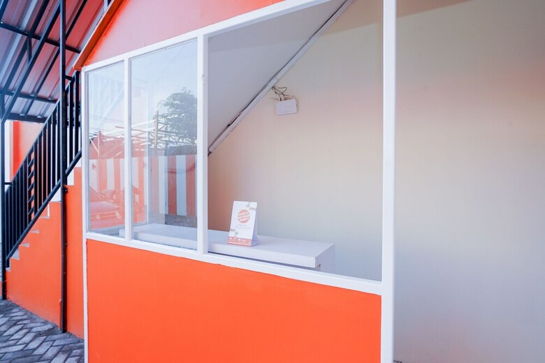 Hotel Oyo 1641 Griya Aara