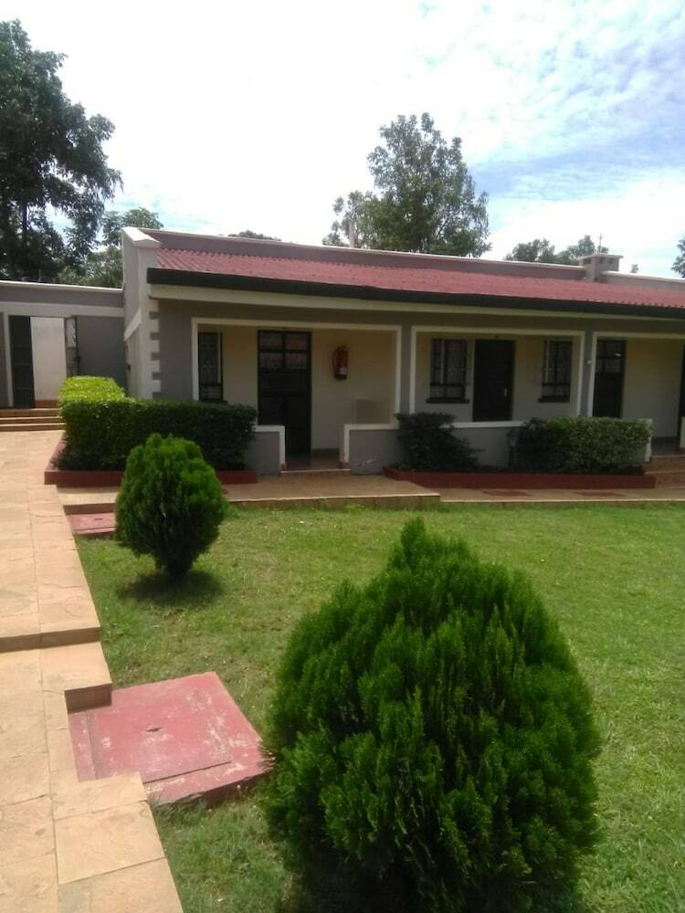 Juliana County Hotel