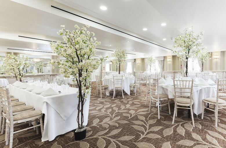 Brandshatch Place Hotel & Spa