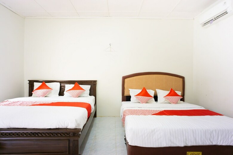 Oyo 2410 Intan Hotel