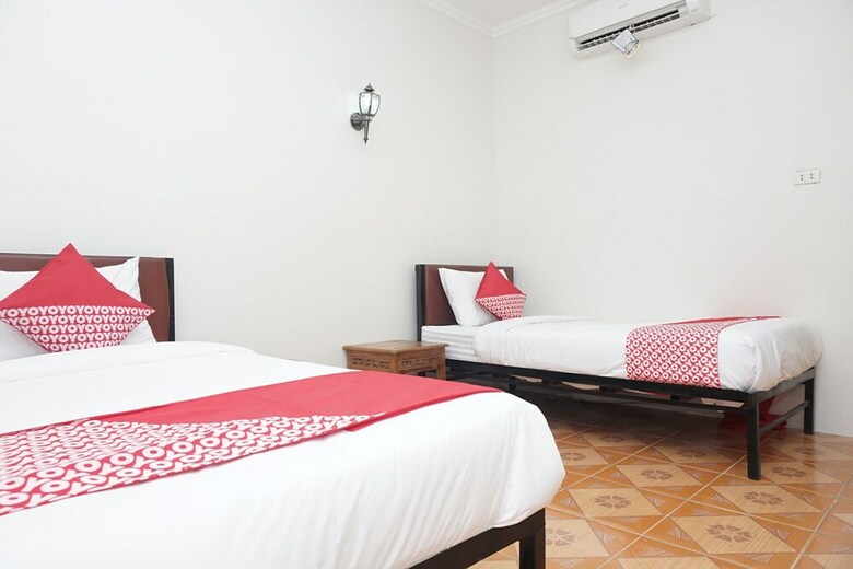 Oyo 2410 Intan Hotel