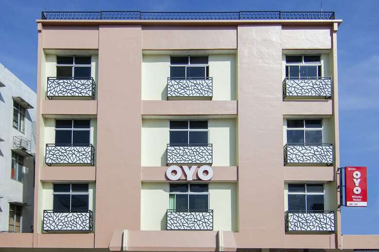 Oyo 2382 Wisata Hotel