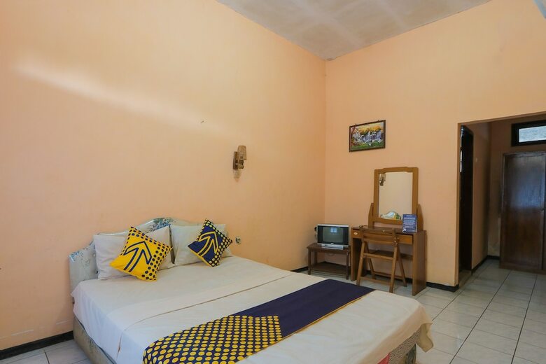 Hostal Spot On 2465 Hotel Raung View